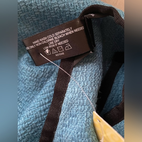 One by Maria Cornejo L - Picture 9 of 10